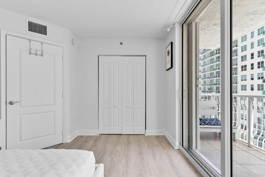Modern 2/2 With Beautiful Ocean And Brickell Views Lejlighed Miami Eksteriør billede